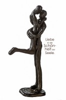 Design-Skulptur "Kissing" aus Eisen · brüniert mit Spruchanhänger